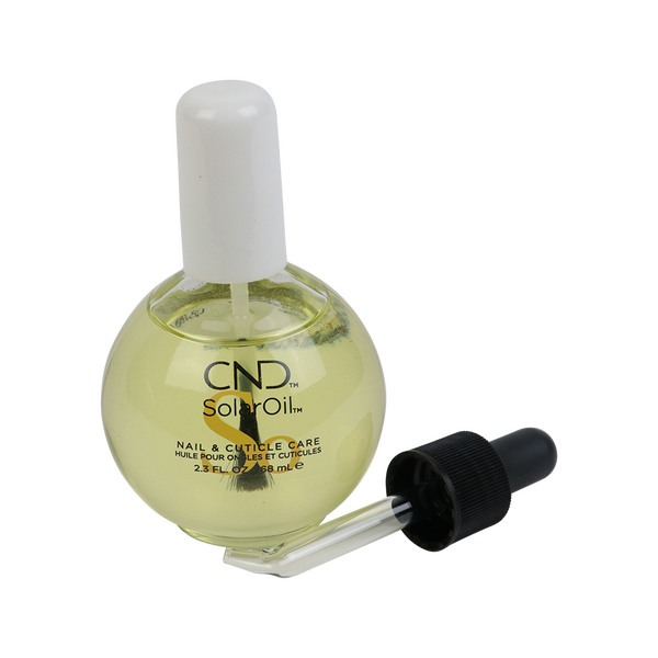 CND SolarOil nagelriemolie 68ml flesje met natuurlijke oliën voor hydratatie en verzorging van nagelriemen.