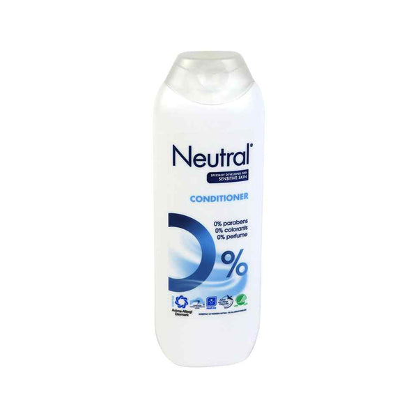 Neutral Conditioner 250ml fles voor gevoelige huid, vrij van kleurstoffen en parfum, hypoallergeen en dermatologisch getest.